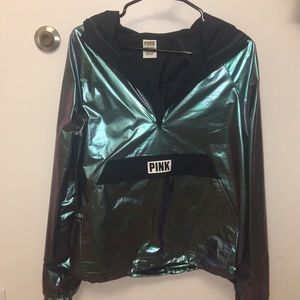 EXCLUSIVE LOVE PINK WINDBREAKER